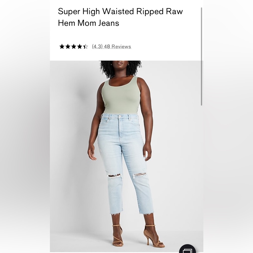 Women’s Express Super High Waisted Ripped Raw
Hem Mom Jeans